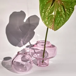 Vaso in cristallo soffiato a mano rosa Scalea con tappo rimovibile