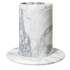 Vaso in marmo Papiro Calacatta di Patricia Urquiola