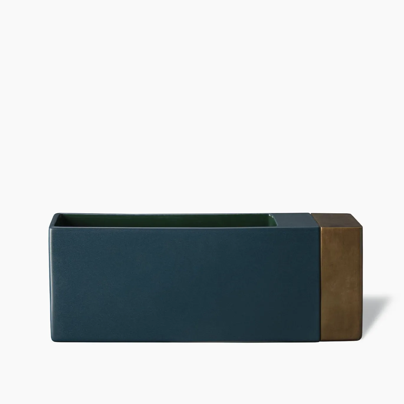 Vaso in ottone e turchese di Dimorestudio