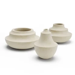 Vaso in pietra calcarea Profili B Lecce di Luca Scacchetti