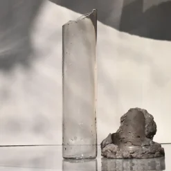 Vaso in vetro nero e pietra Catharsis #1