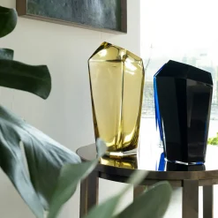 Vaso Kastle Black XL di Karim Rashid