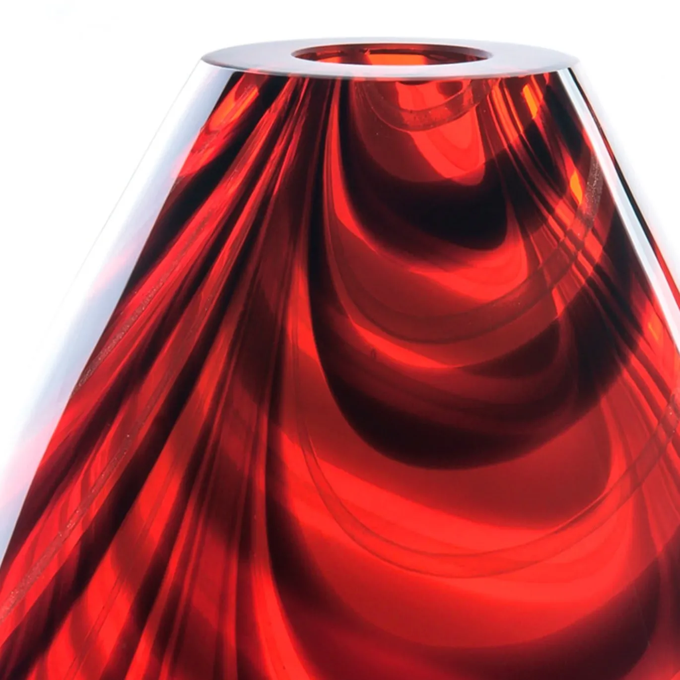 Vaso Knight in Vetro Soffiato Rosso