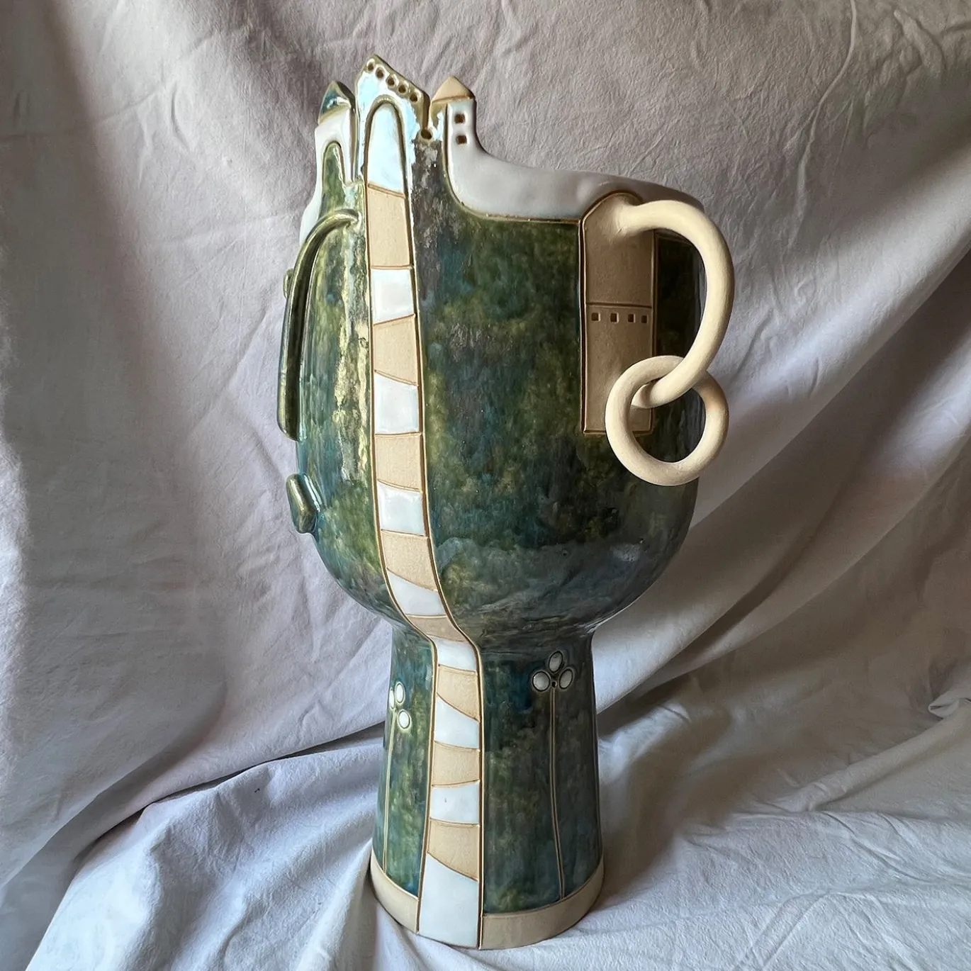 Vaso Kora Fiorita in Ceramica Verde della Collezione Emozionale