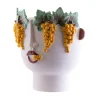 Vaso Malvasia la Venditrice d'Uva in Ceramica Bianca