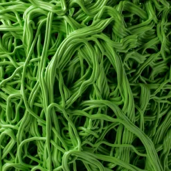 Vaso Moss in resina verde mela opaco e oro di Gaetano Pesce