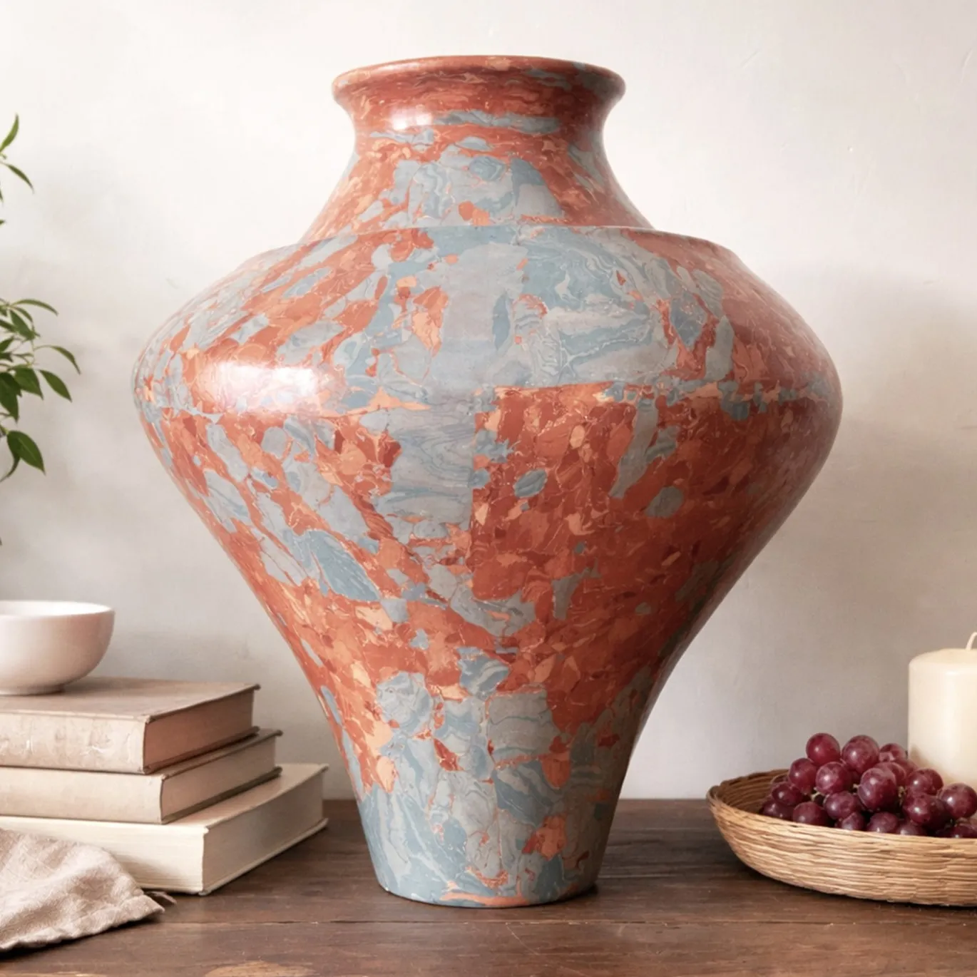 Vaso n. 173 con effetto marmo rosso e azzurro