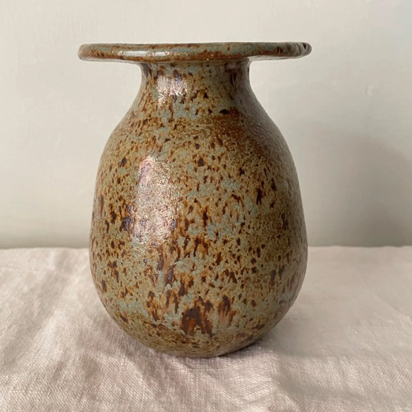 Vaso n. 157 in Ceramica Verde con effetto ruggine