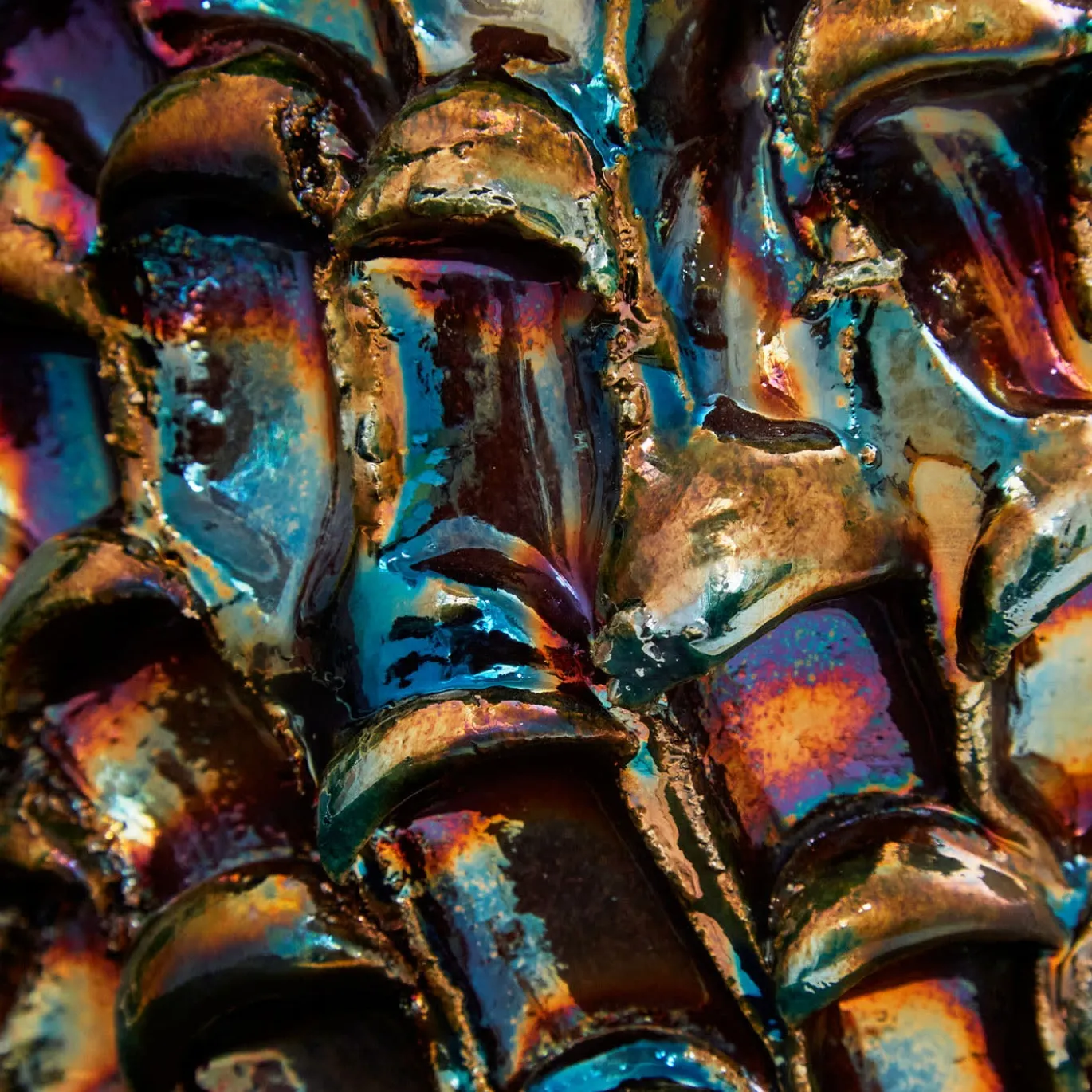 Vaso Onda Iridescent Metallic Raku #10