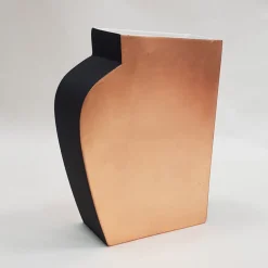 Vaso Pacay piccolo rosa e scuro con foglie di rame