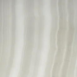 Vaso Papiro in onice bianco di Patricia Urquiola