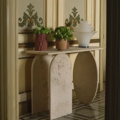 Vaso piccolo in terracotta Anne con motivo a foglie