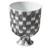 Vaso Post Scriptum a quadri bianchi e neri di Formafantasma