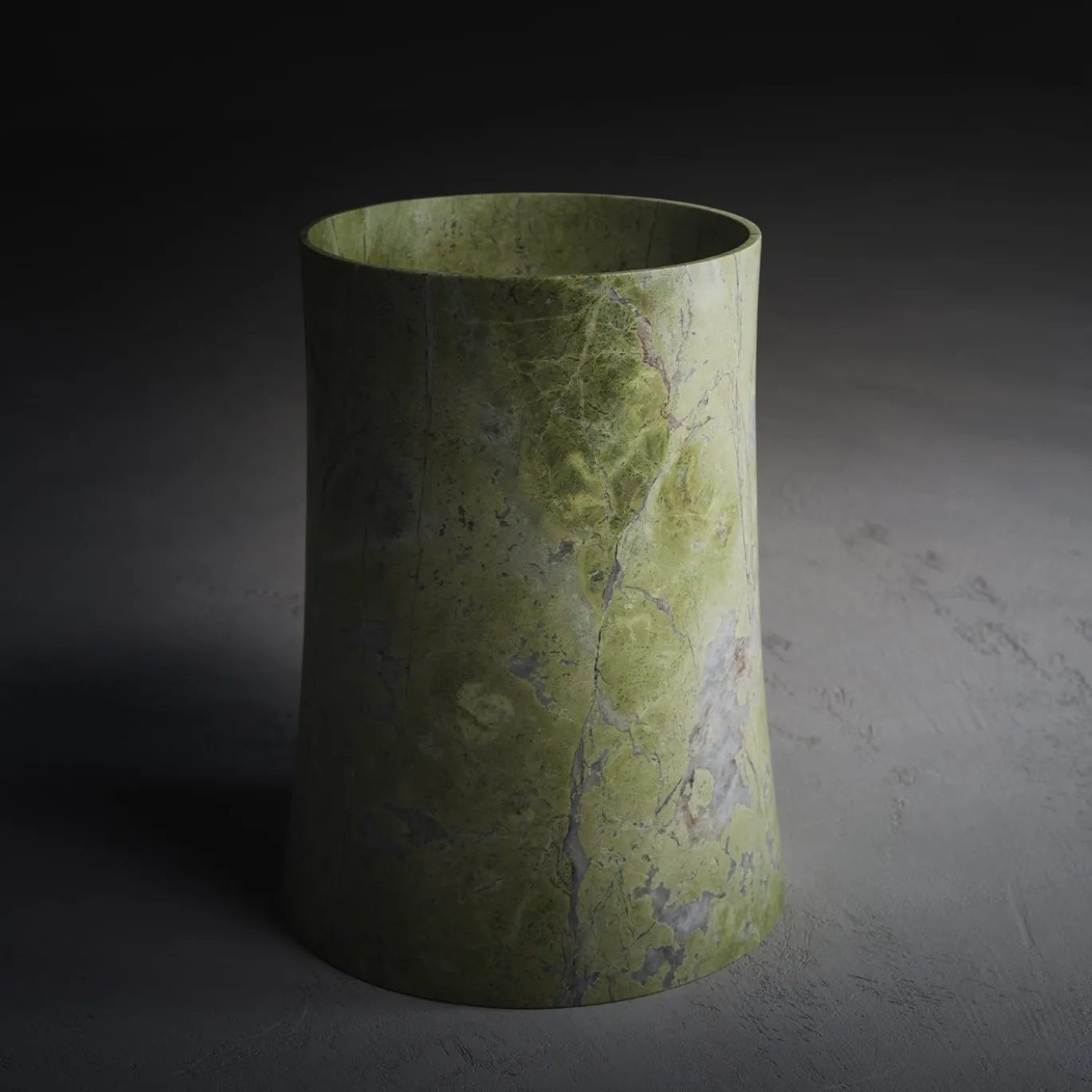 Vaso Princess L in Marmo Artik Green di Christophe Pillet