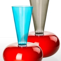 Vaso Puzzle grigio/rosso di Ettore Sottsass
