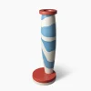 Vaso rosso, blu e bianco di George J. Sowden