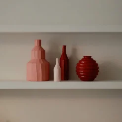 Vaso rosso decò di Napoleone Martinuzzi