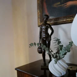 Vaso Scultoreo Bianco Issey
