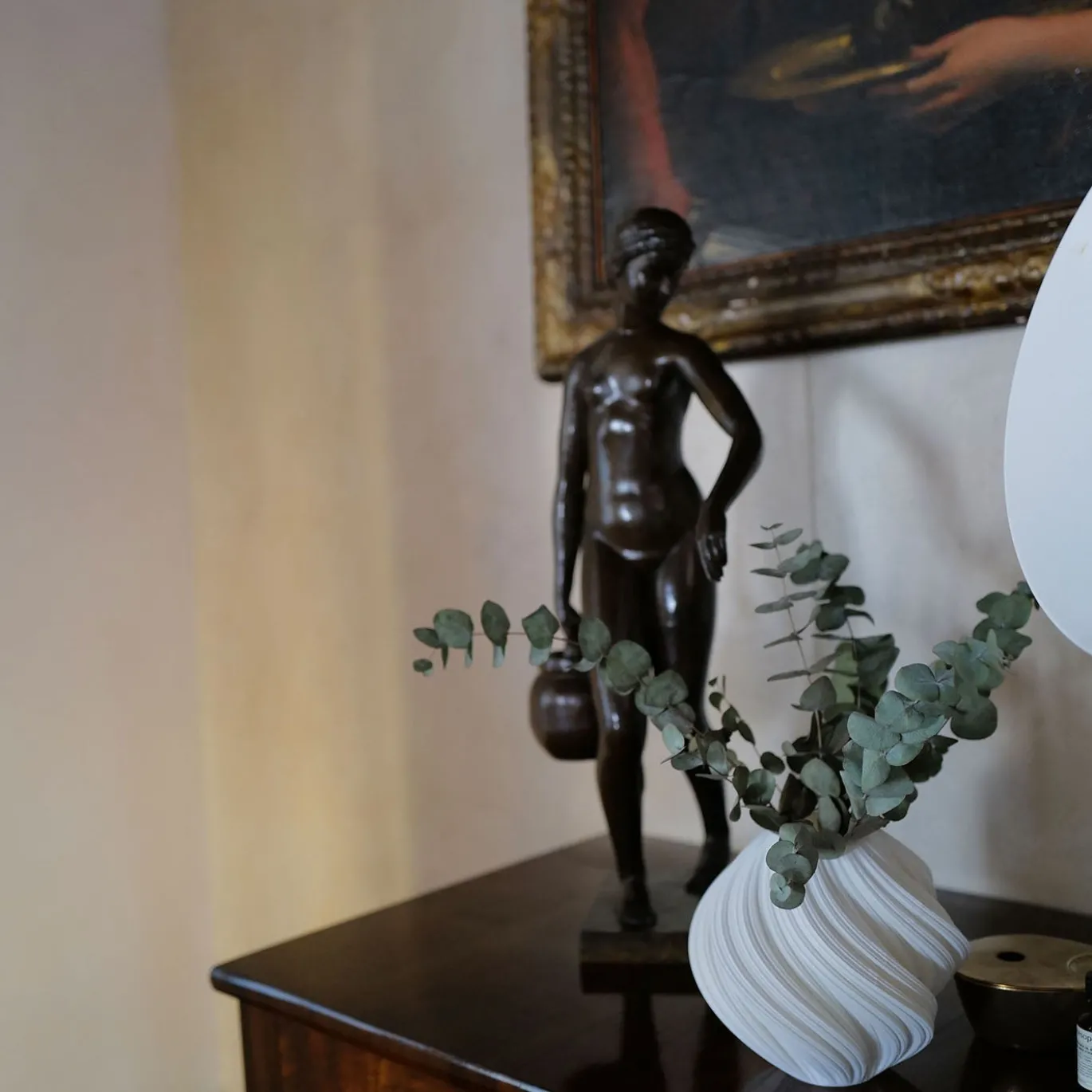 Vaso Scultoreo Bianco Issey