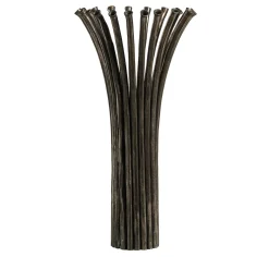 Vaso scultoreo in ferro di Debonademeo