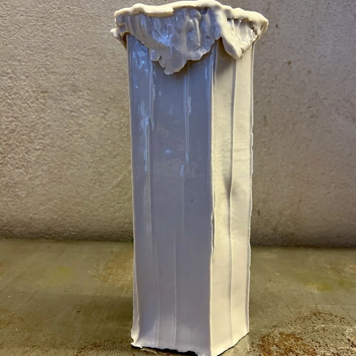 Vaso Scultoreo Ivory 2 in Porcellana