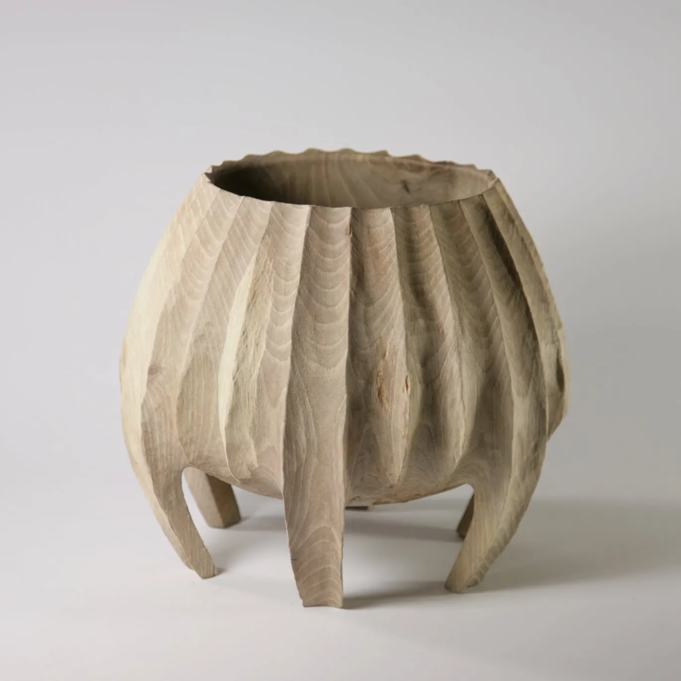 Vaso Scultoreo Vase in Vase 3 in legno di noce Juglans regia
