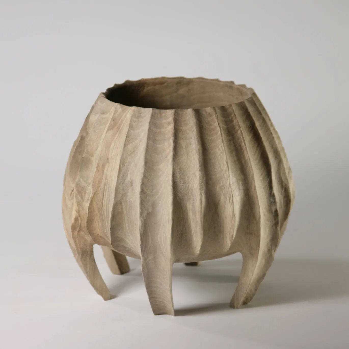 Vaso Scultoreo Vase in Vase 3 in legno di noce Juglans regia