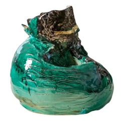 Vaso scultura in ceramica policroma L'abbraccio