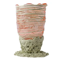 Vaso Spaghetti Grande in resina rubino chiaro e Verde Oliva di Gaetano Pesce