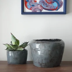 Vaso Tremiti in Argilla Nera con Smalto Grigio