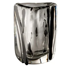 Vaso triangolare medio Black Belt di Peter Marino in vetro trasparente