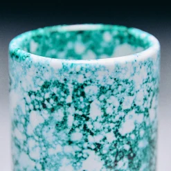 Vaso Venere piccolo in ceramica smaltata verde ramina