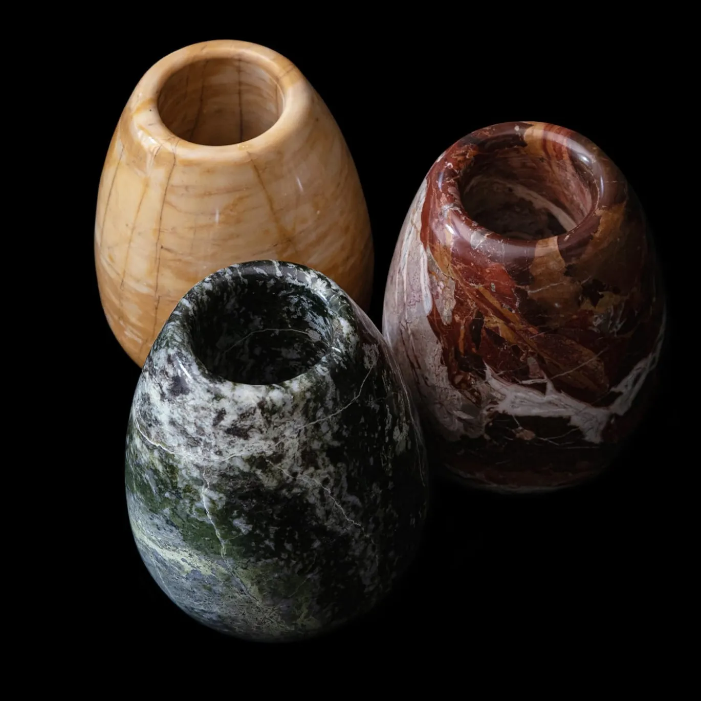 Vaso verde irlandese di Franco Albini