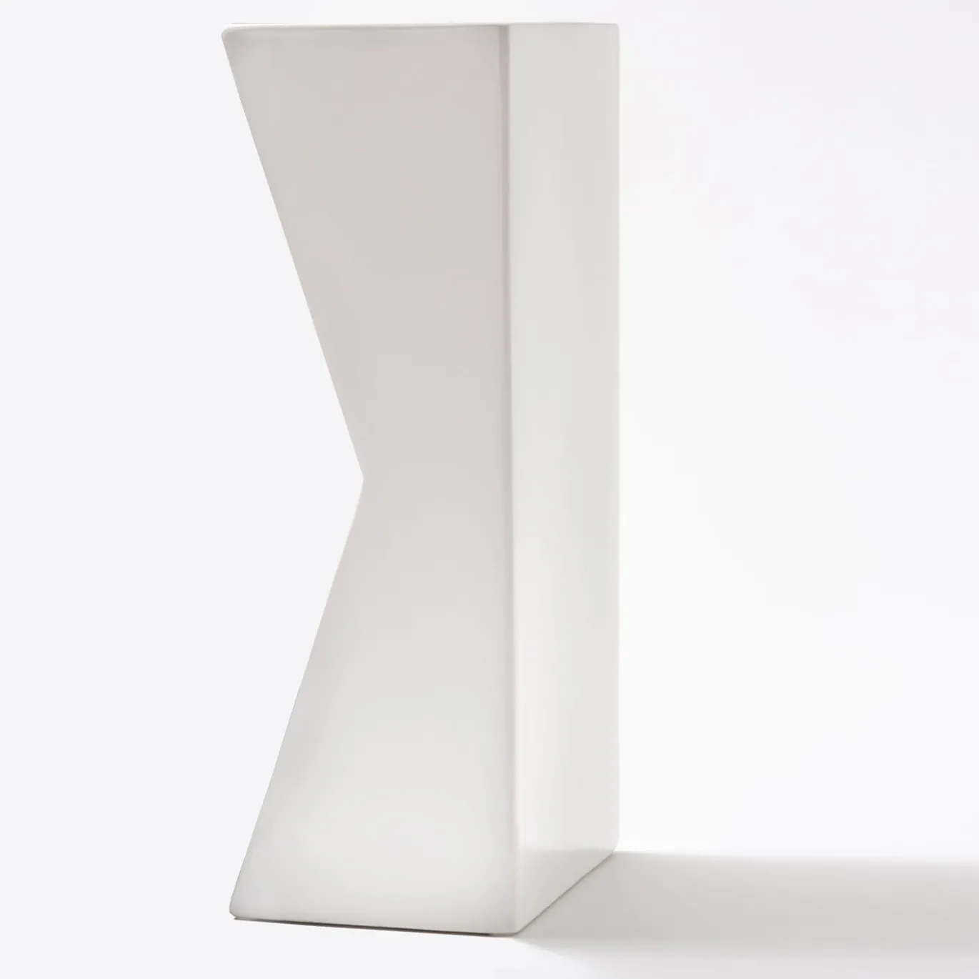 Vaso Verso A Bianco Di Antonio Saporito