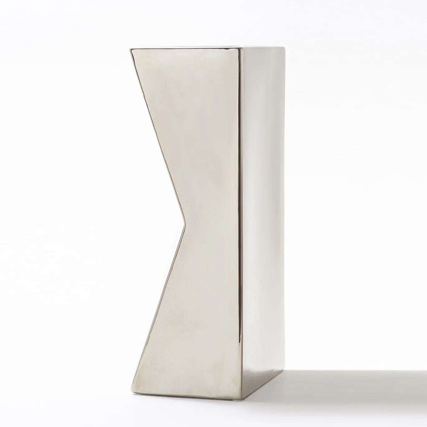 Vaso Verso A In Platino Di Antonio Saporito